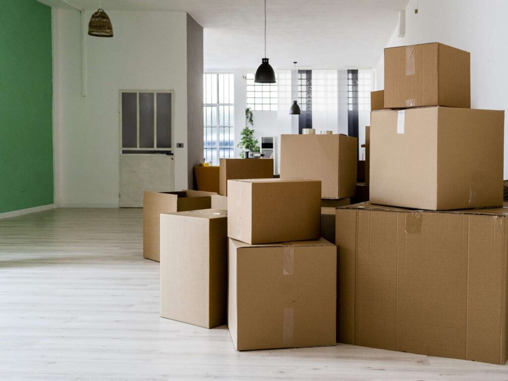 packers and movers in noida